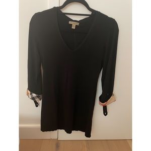 Burberry Brit V neck 3/4 sleeve cotton shirt